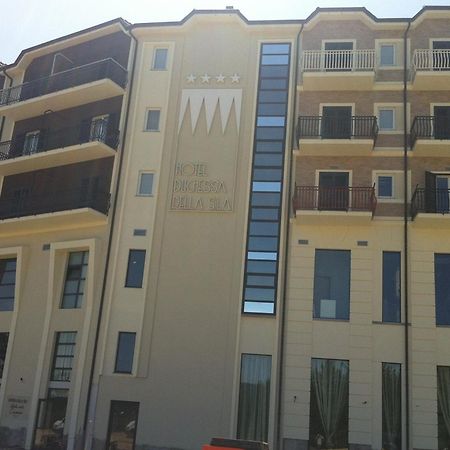 סן ג'ובאני אין פיורה Hotel Duchessa Della Sila מראה חיצוני תמונה