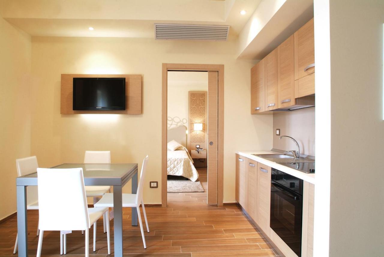 סן ג'ובאני אין פיורה Hotel Duchessa Della Sila מראה חיצוני תמונה
