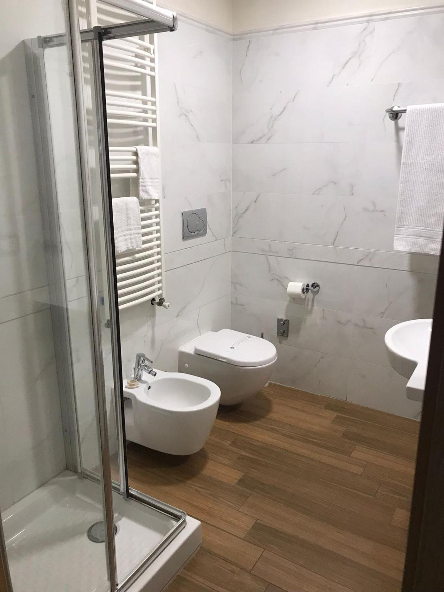 סן ג'ובאני אין פיורה Hotel Duchessa Della Sila מראה חיצוני תמונה