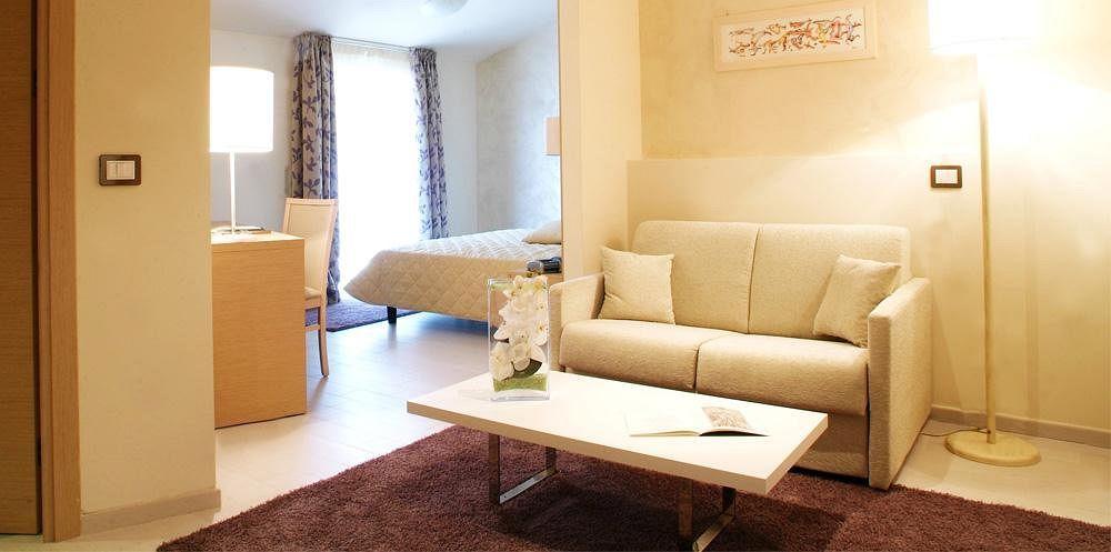 סן ג'ובאני אין פיורה Hotel Duchessa Della Sila מראה חיצוני תמונה