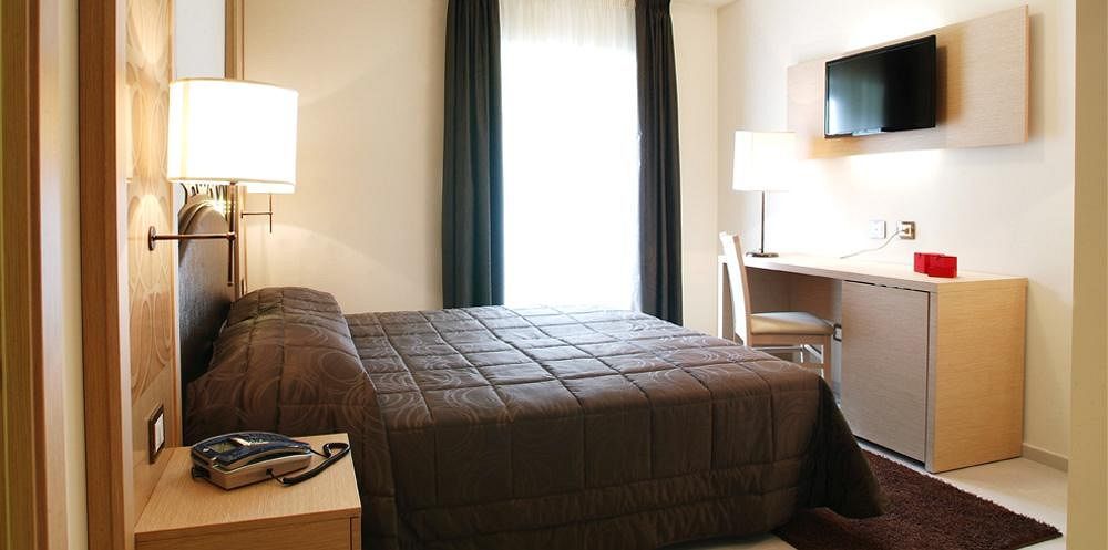 סן ג'ובאני אין פיורה Hotel Duchessa Della Sila מראה חיצוני תמונה